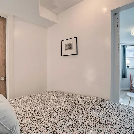 Boston Apartment Walk To Beach And 2 Mi To Downtown-2